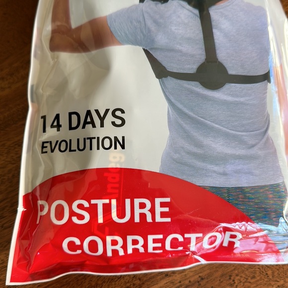 Andego Back Posture Corrector - Picture 2 of 4